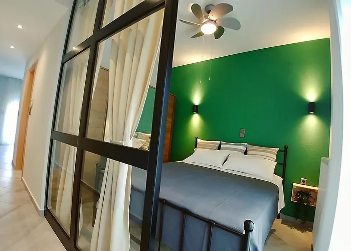 48 Downtown Lofts Апартаменты Неа-Перамос