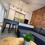 48 Downtown Lofts Néa Péramos