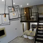48 Downtown Lofts Néa Péramos