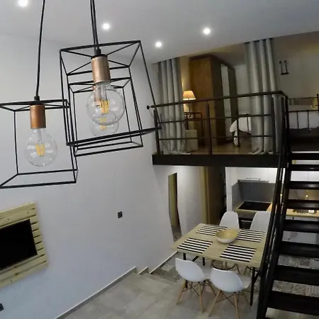 48 Downtown Lofts Néa Péramos