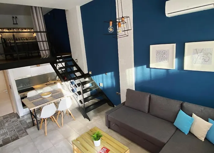 48 Downtown Lofts