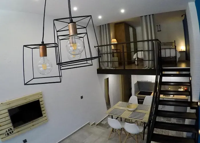 48 Downtown Lofts Néa Péramos